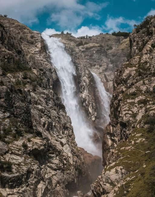 Svaneti: a trip to medieval villages and picturesque nature. - Villages, Passes, and Panoramas