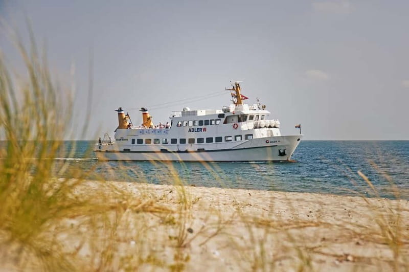 Sylt: BBQ-Boat trip | BBQ buffet straight from the grill & Welcome-Drink - The Itinerary: What’s Really Going On?