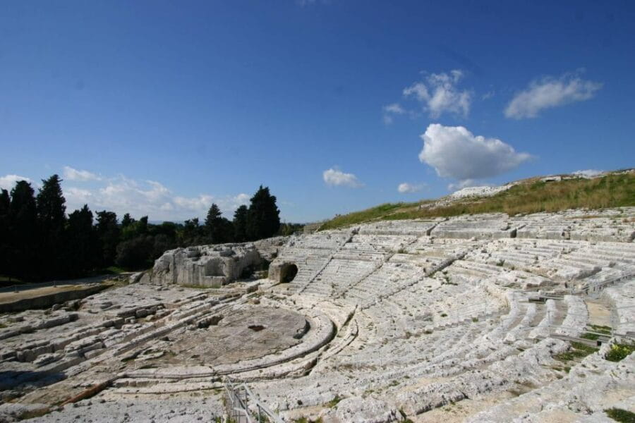 Syracuse: Neapolis and Greek Theater guided tour - Walking Through the Itinerary: What to Expect at Each Stop