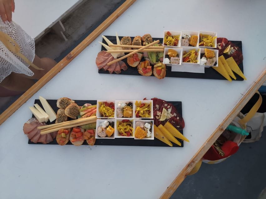 Syracuse: Ortigia Sunset Cruise with Aperitif - Frequently Asked Questions