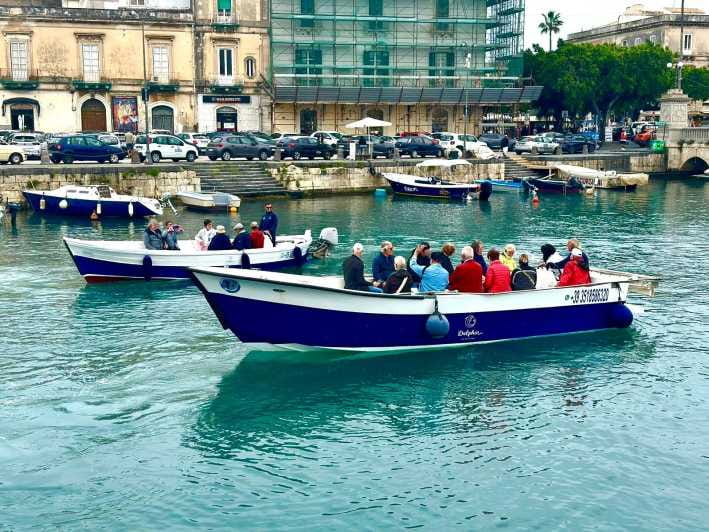 Syracuse: Private boat tour of Ortigia and sea caves - Navigating the Iconic Landmarks of Ortigia from the Water