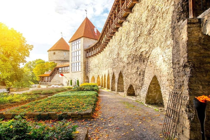 Tallinn: Audio Self Tour Guide with 10 Sightseeing Points - FAQ