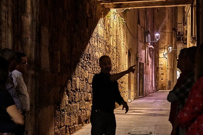 Tarragona de Leyenda (guided tour in Spanish) - Price and Value