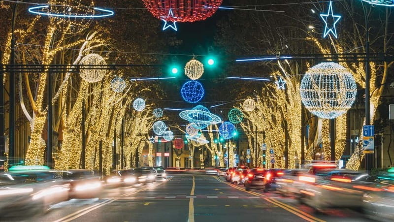 Tbilisi: Christmas Market & Lights Guided Walking Tour - Discovering the Magic of Tbilisi’s Christmas Lights