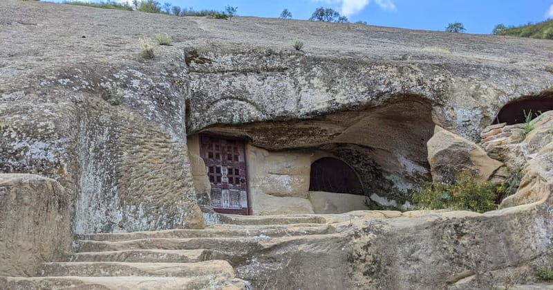 Tbilisi: David Gareja and Colorful hills of Semi-desert - Visiting David Gareja Monastery: A Climb into the Past