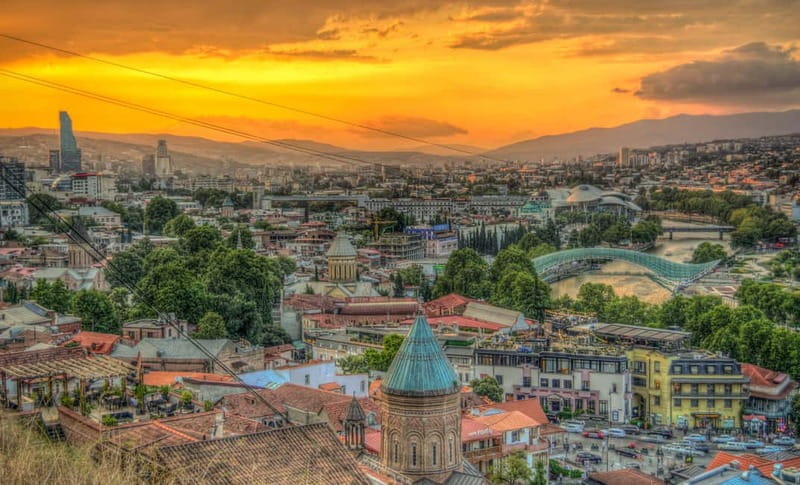 Tbilisi: Guided Walking Tour with Cable Car Ride - Discovering the Old Town and Religious Sites