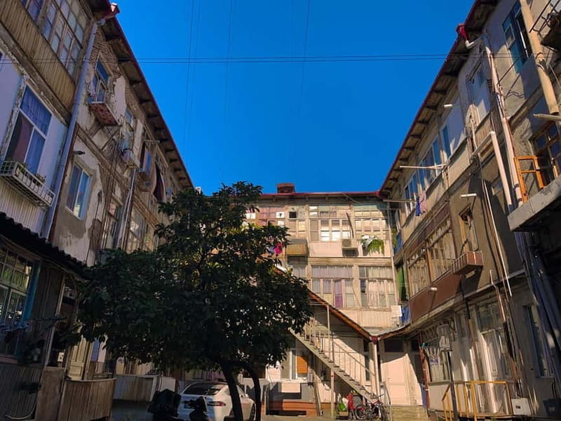 Tbilisi: Hidden Backyards Guided Tour - Discovering Tbilisi’s Hidden Backyards: A Deep Dive