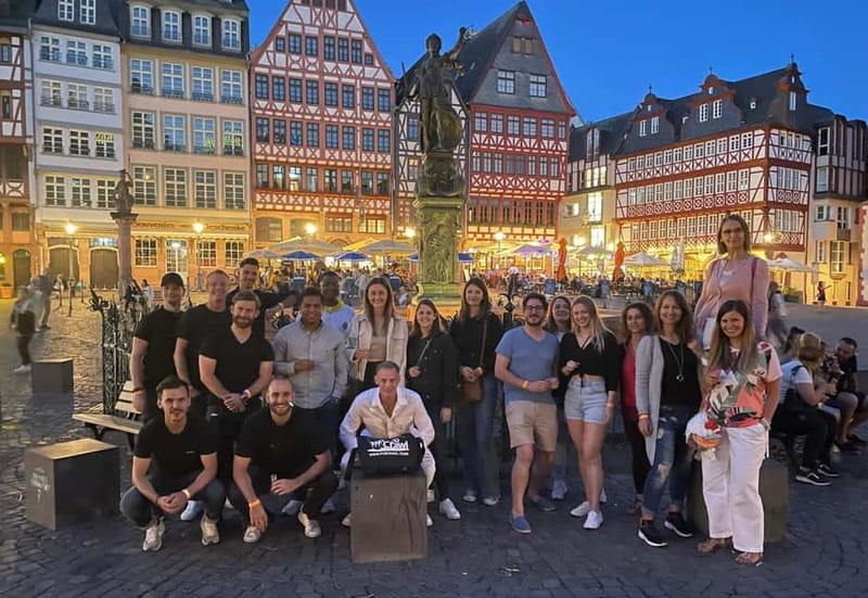 Team Event in Frankfurt with Night PubCrawl - The Benefits of Guided Nightlife Tours in Frankfurt