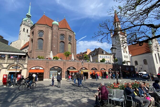 Ten Munich Old town Sights in a Private Express Walking Tour - Fischbrunnen: Quirky Munich Tradition