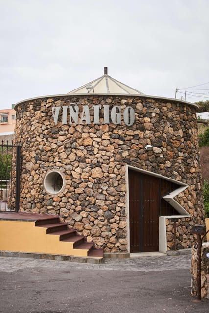Tenerife: Guided tour with tasting of 6 wines - The Architecture and Cultural Heritage of the Winery