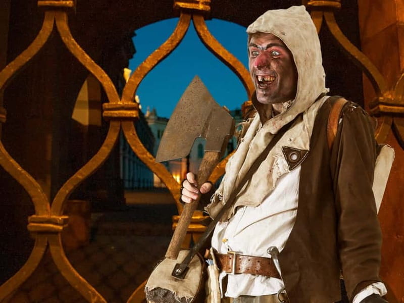 Terrifying Tour of Dresden Led by a Dungeon Master - What Makes This Tour Worth Considering?