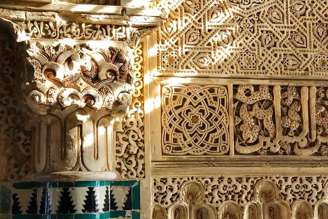 The Alhambra and Generalife - private tour - Entering the Heart of Granada’s Treasure: The Alhambra