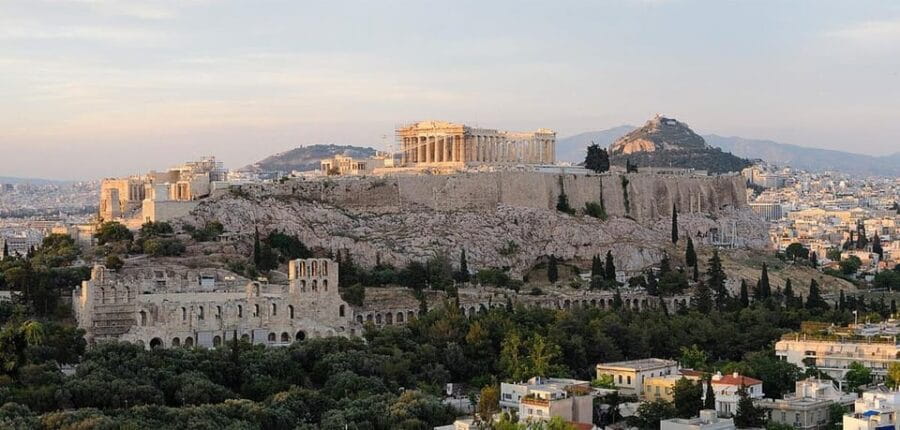 The Best of Athens in 2 Hours - Marveling at the Temple of Zeus
