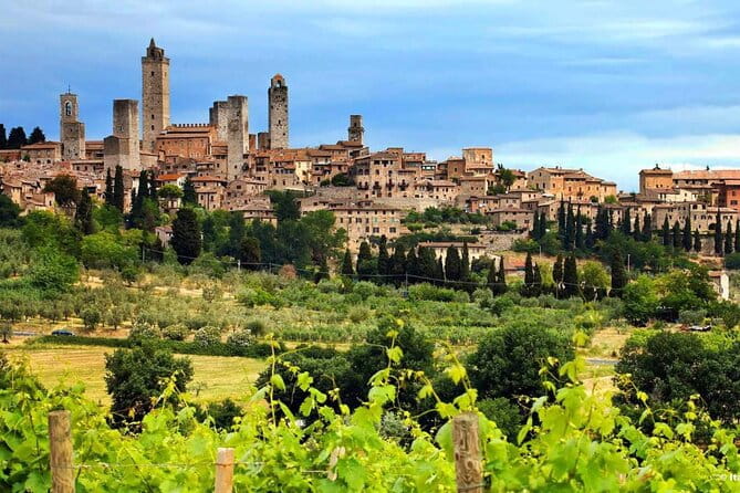 The best of Siena and San Gimignano from Livorno - Price and Logistics: Is It Worth It?