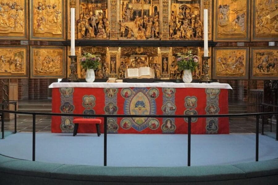 The Big Easy, Tour, Catheral, Viking Ships & a Palace - Who is This Tour Best Suited For?