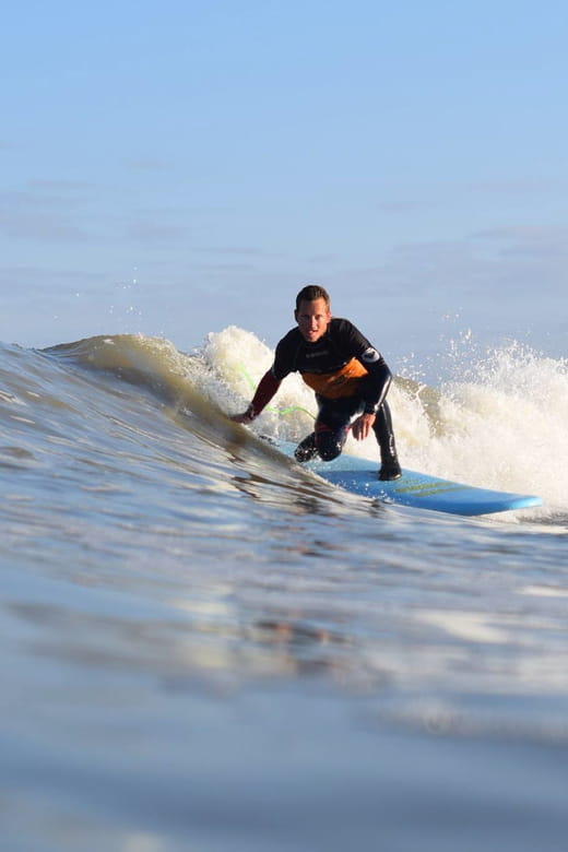 The Hague: Beginner's Surf Lesson - The Experience of Catching Your First Wave