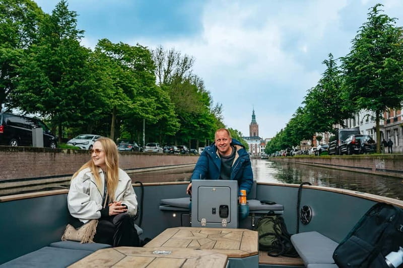 The Hague: Canal Cruise with music from local artists - What to Expect During the Cruise