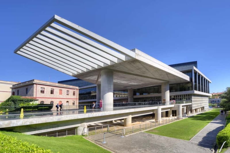 The Highlights of Athens Private Guided Tour with Lunch - Exploring the Acropolis and the Parthenon