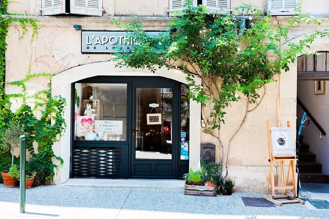 The wines of the Luberon, the Château de Lourmarin & Bastide du Laval olive oil - Olive Oil Experience at Bastide du Laval