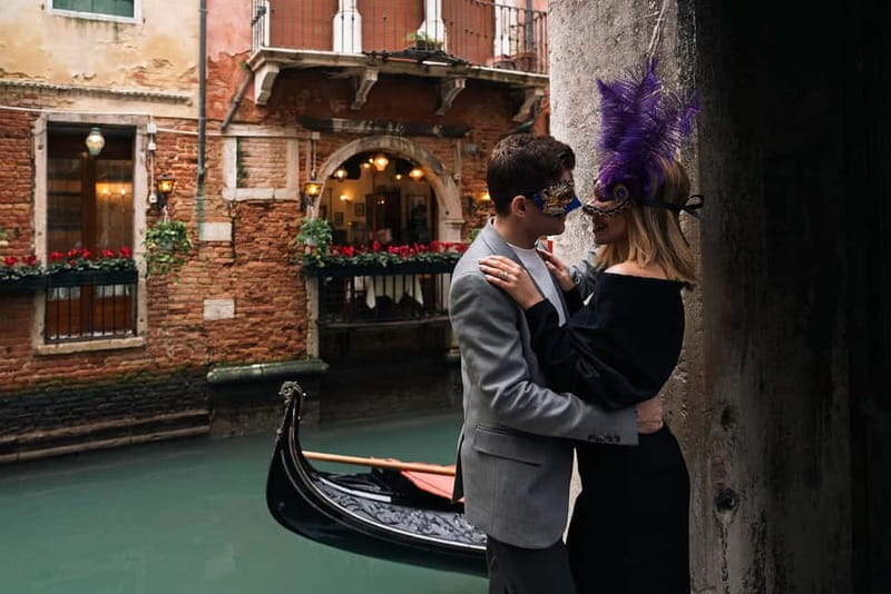 Timeless Venice: Luxury Photoshoot with a Local Photographer - FAQ