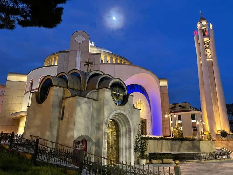 Tirana Highlights: A Walking Tour with a Local Guide - The Value of a Guided Walk in Tirana