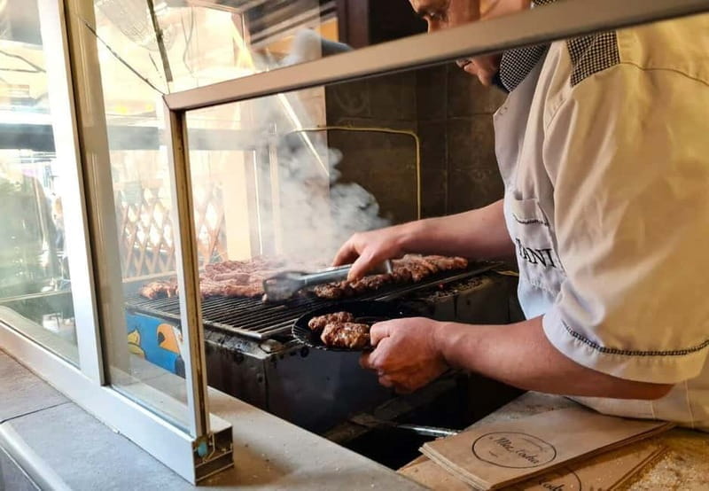 Tirana Stroll Tour, Walk and Taste Qofte & Raki! - Exploring the Heart of Tirana: Skanderbeg Square