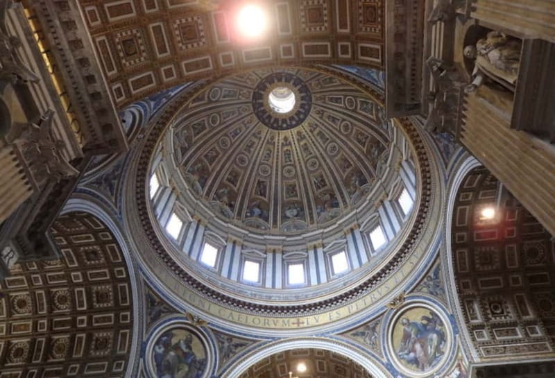 Top to Bottom Saint Peter's Basilica Tour with Dome Climb - Climbing the Dome: A Must-Do for Views and History