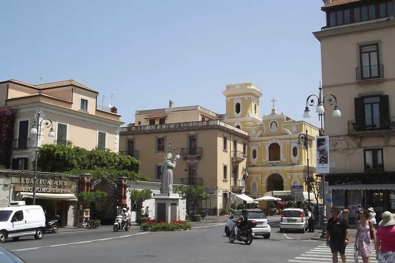 TOUR DI UN GIORNO: VISIT POMPEI, SORRENTO AND POSITANO - The Logistics: What You Need to Know