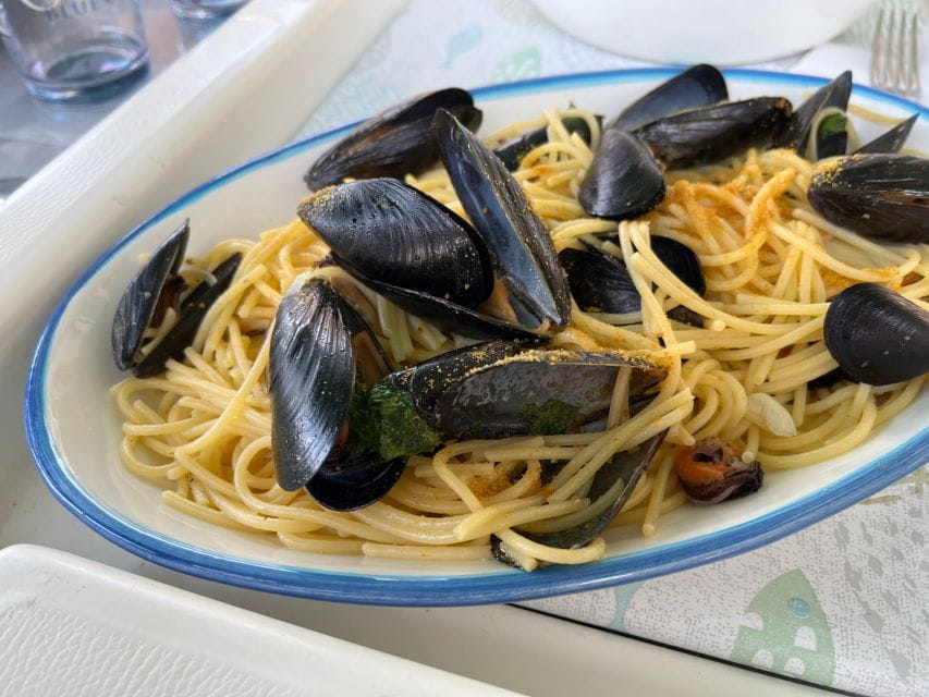 Tour in barca a vela in partenza da Arbatax - Setting Sail from Arbatax: What to Expect