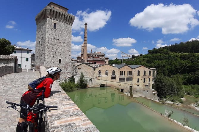 Tour in eBike Riserva Gola del Furlo and Tartufo - Exploring the Gola del Furlo on Two Wheels: An In-Depth Review