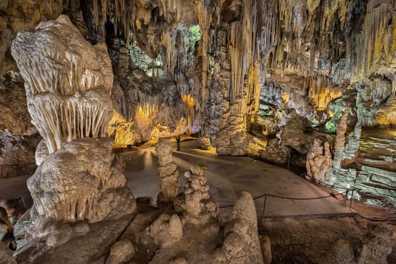 Tour to Nerja's Caves, Nerja city and Frigiliana - Who Will Love This Tour?