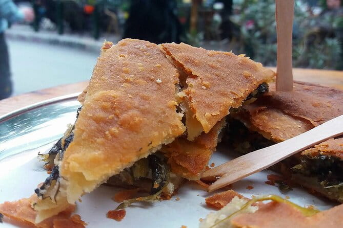 Traditional breakfast in markets with olive oil and honey tasting - Logistics, Duration, and Group Size