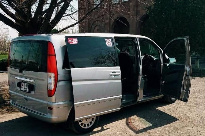 Transfer from Tbilisi to Yerevan - A Practical, Comfortable Way to Cross Borders from Tbilisi to Yerevan