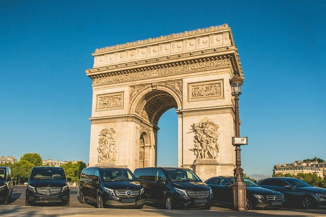 Transfer in Paris in Portuguese - The Vehicles and Comfort: What Makes It Special