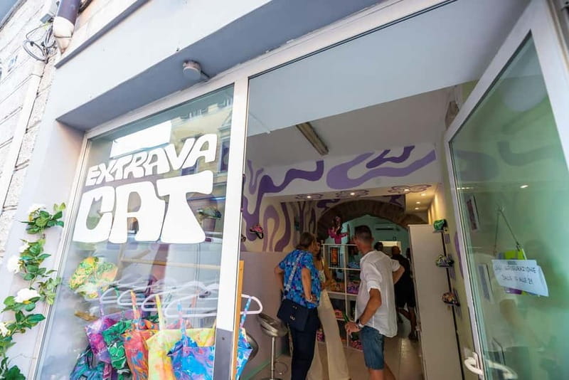 Trieste: Marbling Workshop - Discovering the Heart of the Workshop: A Deep Dive