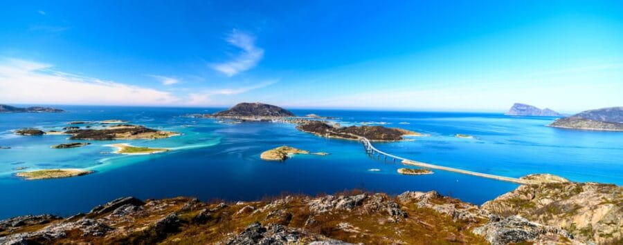 Tromsø: Fjords and Sommarøy Islands Tour with Salmon Picnic - FAQ