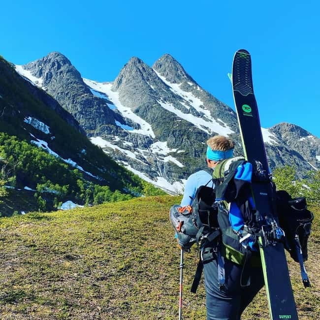 Tromsø: Guided Hiking Tour with Roundtrip Transfers - Why This Tour Is Worth Booking