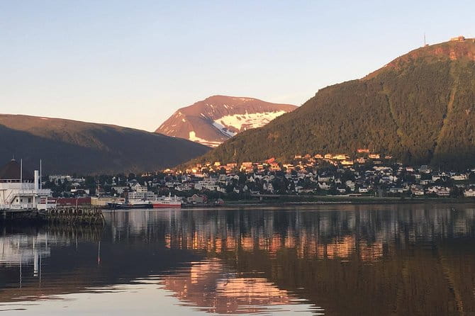 Tromsø: Midnight Sightseeing Cruise All-Inclusive - FAQ