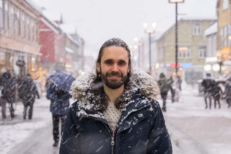 Tromsø: Spanish tour of the historic center and the Polar Museum - Who Should Consider This Tour?