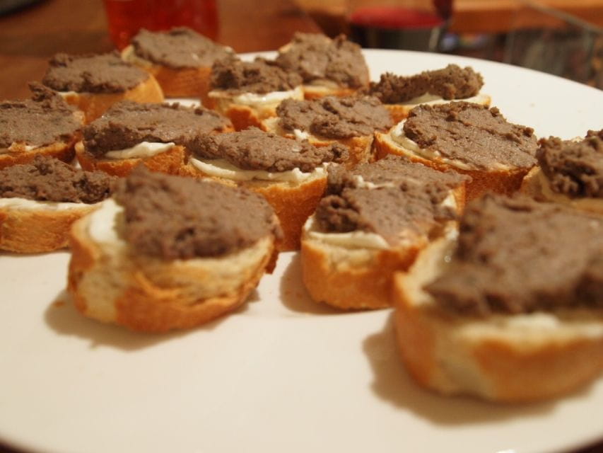 Tuscan Delicious Food Degustation Private Tour - Exploring Florence’s Medieval Streets