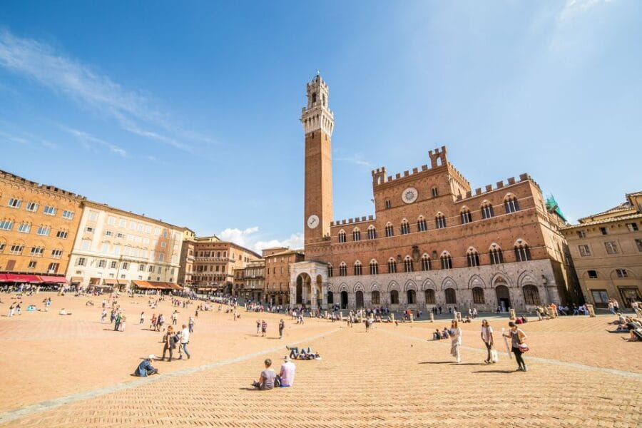 Tuscany: Full-Day Luxury Minivan Tour with Siena and Pisa - Entering the Heart of Tuscany: Siena