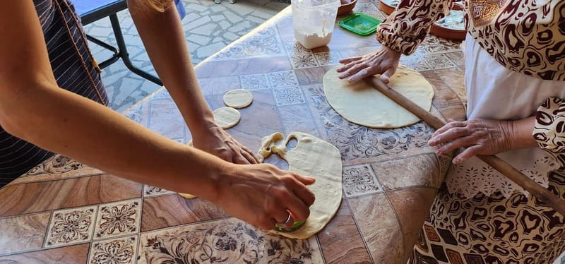 Ulcinj: Cooking Class - Including Dinner - Local experience - Exploring the Setting and Guides