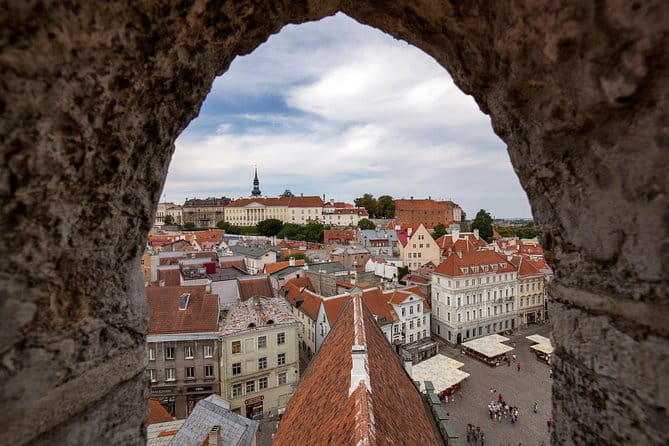 Unique and personal tours of Tallinn Old Town - Comparing with Similar Tours