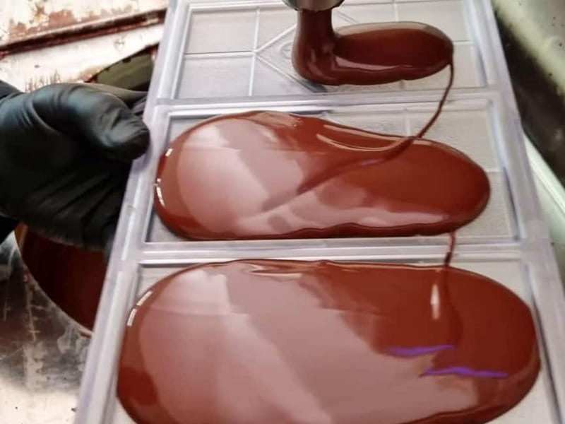 Uzzano: Chocolate Factory Guided Tour with Tasting - How the Itinerary Unfolds