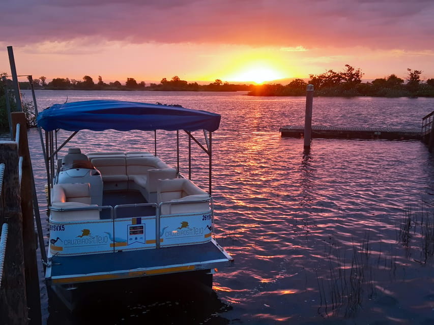 Valada: 1 hour boat trip, guided tour - The Cultural and Natural Value of the Route