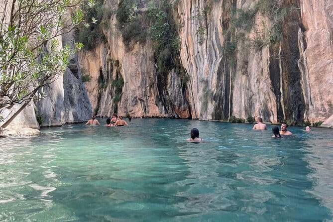 Valencia Day Trip with Swimming and Hiking in Montanejos - The Guided Hike: A Feast for the Eyes