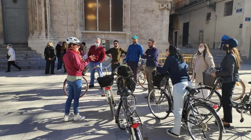 Valencia: Highlights Bike Tour with a Guide - Who This Tour Is Best For