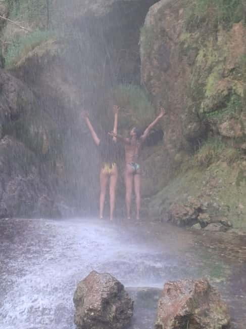 Valencia: Montanejos Hot Spring & Girlfriend Waterfall, food - Exploring Montanejos: An Authentic Nature Escape