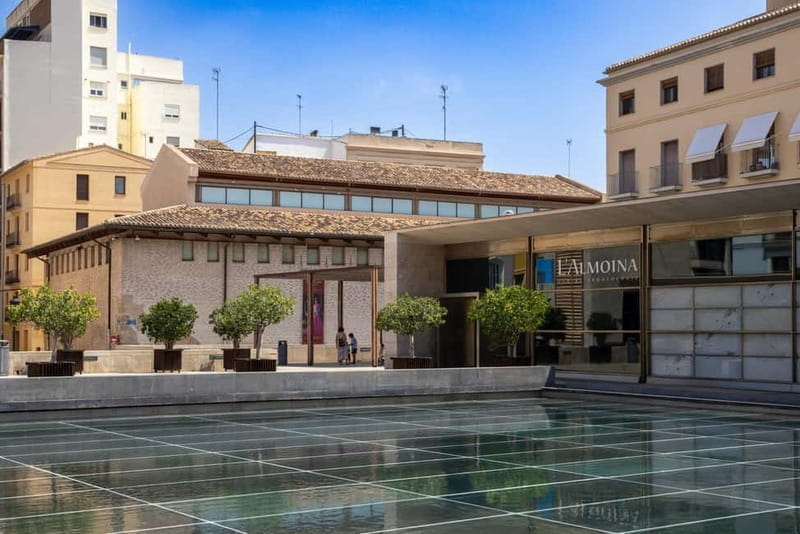 Valencia: Private City Center Highlights Tour with a Local - What to Expect From the Tour