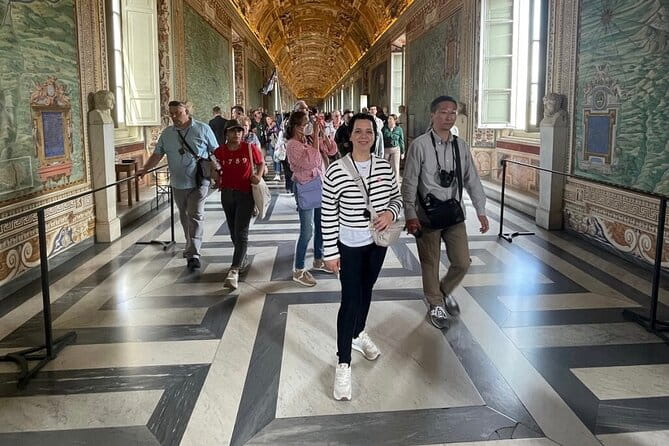 Vatican Museums and Sistine Chapel Tour with official Local Guide - Michelangelo’s Sistine Chapel: A Must-See Masterpiece
